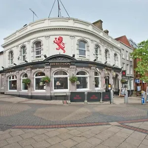 *** Hotel Oyo The Red Lion United Kingdom